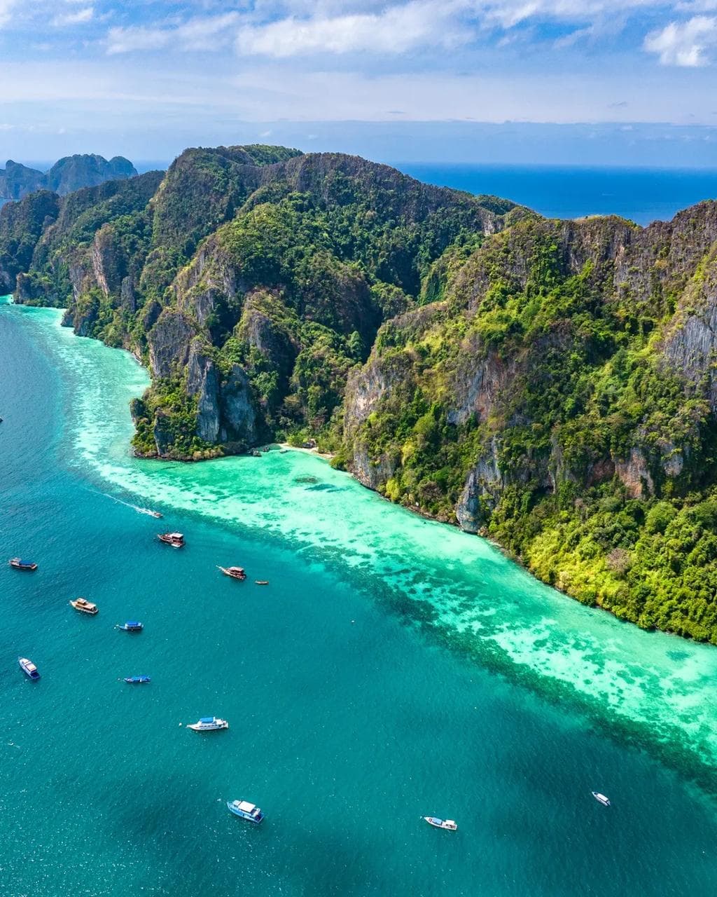 Top 7 Reasons to Visit Phuket, Thailand